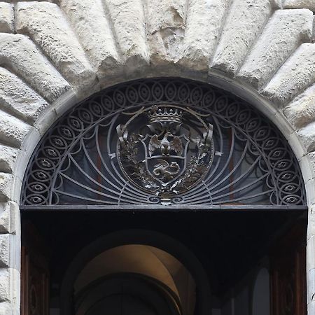 Apt. Melograno - Pauline Suites, Palazzo Borghese Firenze Eksteriør billede